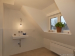 ROOMS4 - Charmante familienfreundliche Stadtvilla in bester Lage Solln - Bad mit Dusche