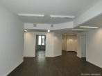 ROOMS4 - Büro- oder Praxisflächen im Tal - Empfang