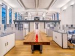 ROOMS4 - Ehemalige Fabrikationshalle - Arbeits(t)raum in historischem Gebäude in Sendling - Blick zur Galerie