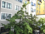 ROOMS4 - Büro- oder Praxisfläche am Viktualienmarkt - Blick in den grünen Innenhof
