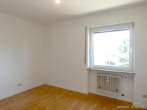 ROOMS4- sonnige 3 Zimmerwohnung mit Panoramablick in Ainring - Kinderzimmer