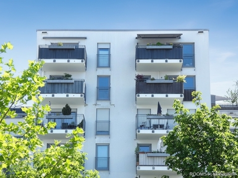 ROOMS4 – top-moderne vier Zimmerwohnung mit Alpenblick, 81369 München, Etagenwohnung